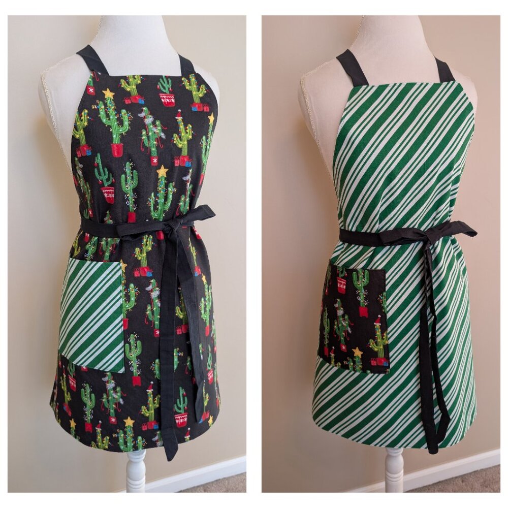 NWT Handmade Reversible Apron - Christmas cactus and stripes - One Size - OOAK